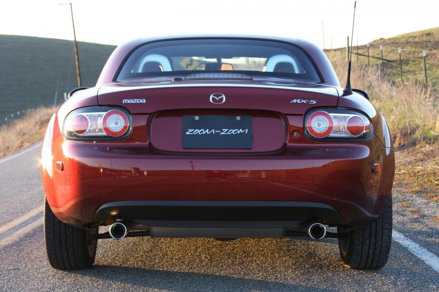  Mazda MX-5 Hardtop 2008 года  (фото 18 из 22)